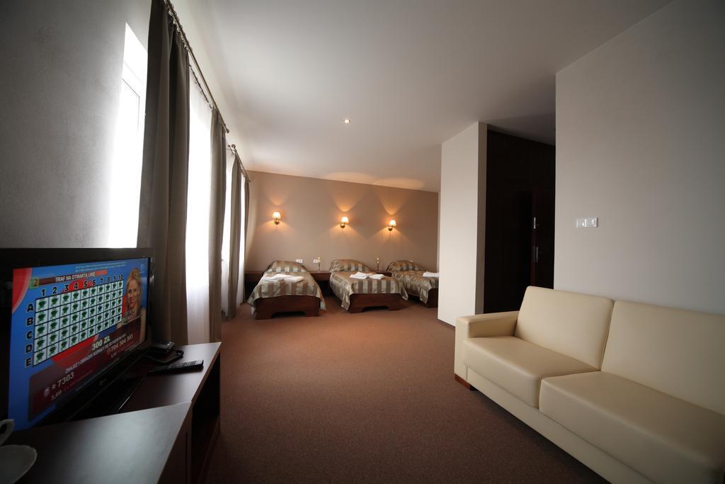Hotel Stara Fabryka Malogoszcz Værelse billede